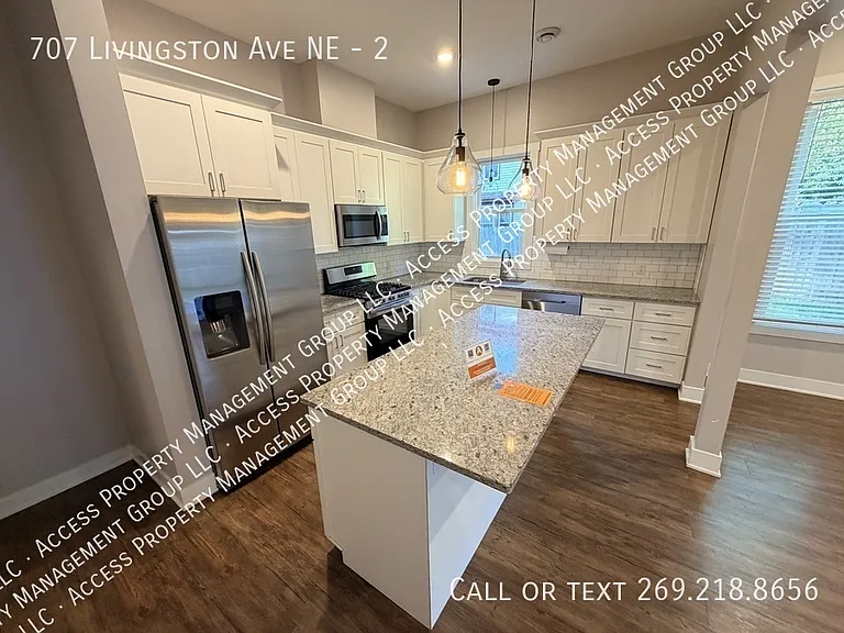 707 Livingston Ave NE #2 — Photo 13