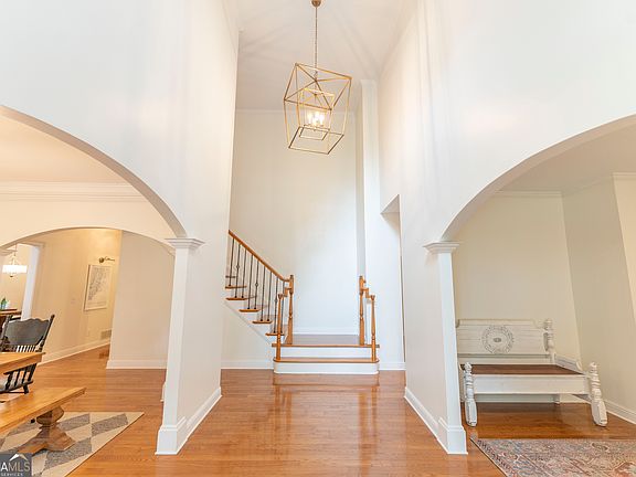 5th image of 4655 Hamptons Dr