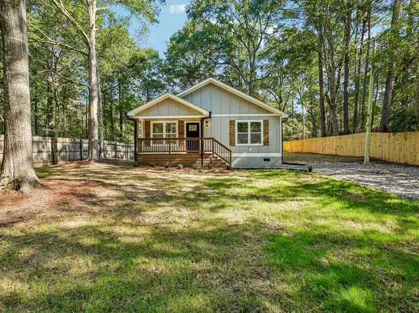 84 Bagley Rd, Newnan, GA 30265
