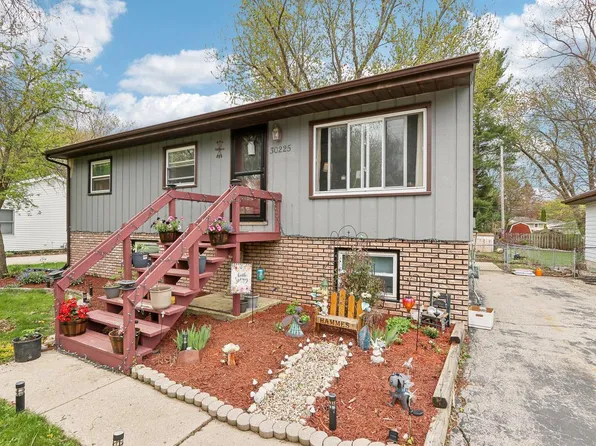 30225 Sumac DRIVE, Burlington, WI 53105