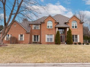 51760 Westport Ct, Granger, IN