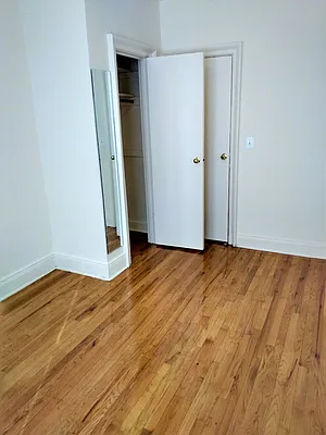 Rented by REALTY QUEST NEW YORK INC | media 19