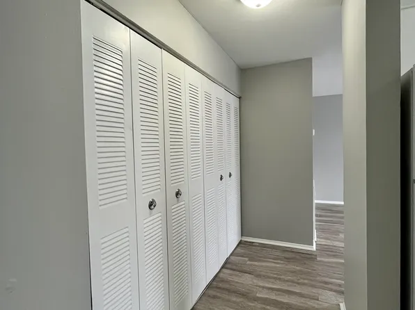 11333 Old Goddard Rd, Allen Park, MI