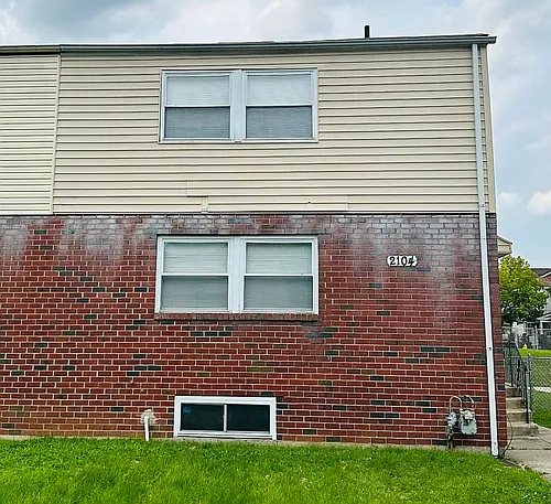 2104 N Williams Cir Photo 1