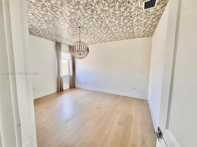 8108 NW 48th Ter — Photo 32