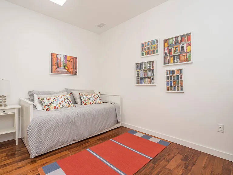 30 S 7th St #FURNISHED — Photo 18