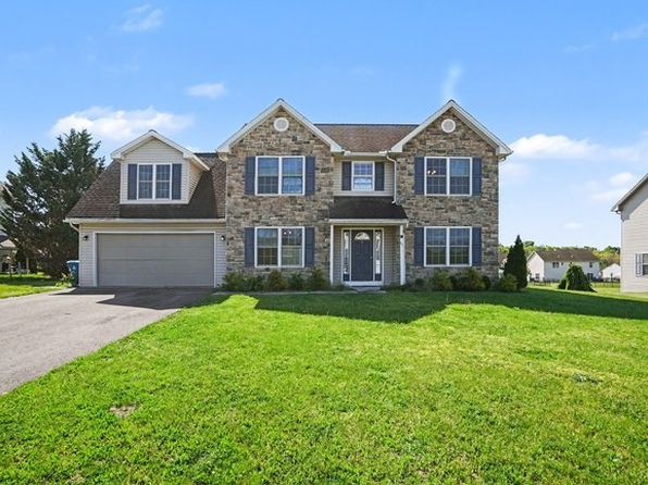 65 Meade Dr