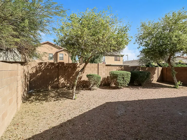 12424 W San Miguel Ave — Photo 14