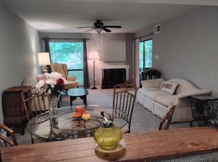 10136 Iron Mill Rd, North Chesterfield, VA 23235