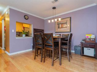 324 Endeavor Pl #A, College Point, NY 11356