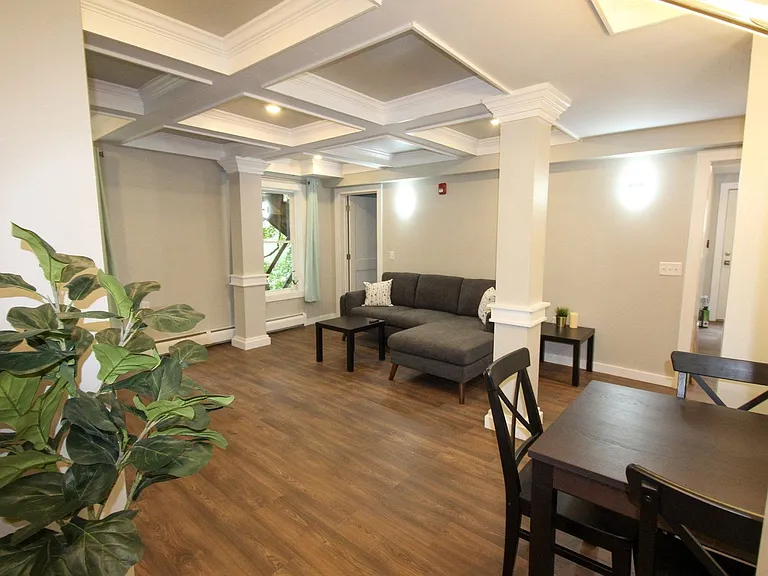 522 Stewart Ave — Photo 70