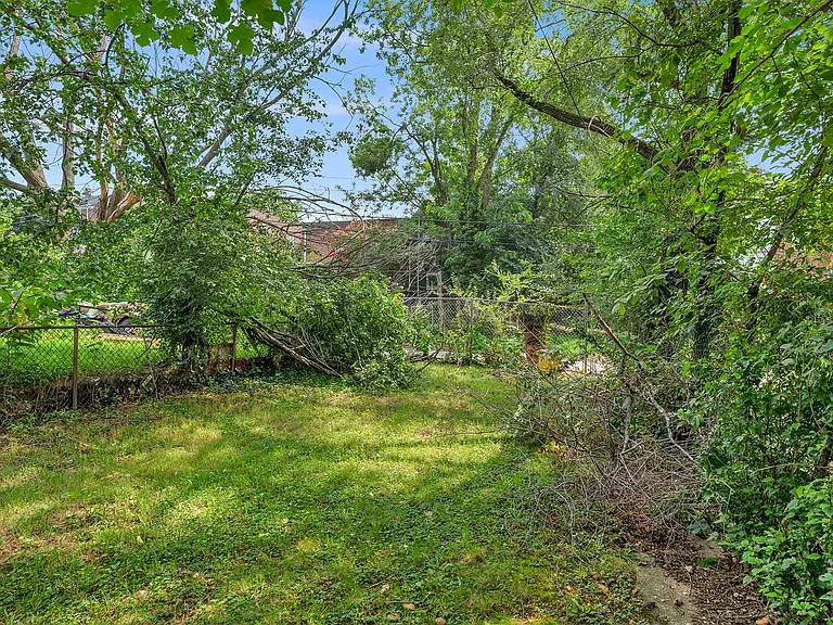 2729 Round Rd — Photo 17