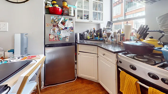 Rented by Bond New York | media 5