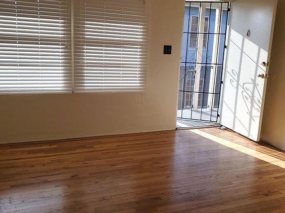 5th image of 4571 North Ave #A