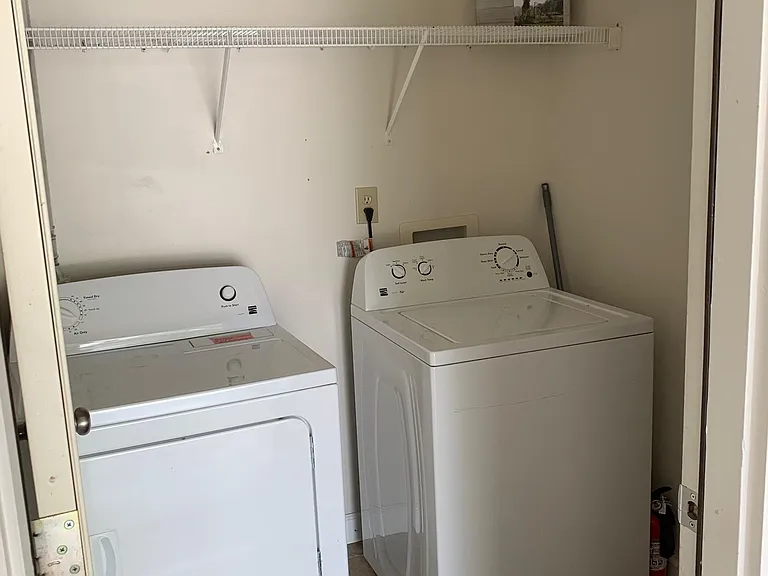 2421 Depauw Dr — Photo 17