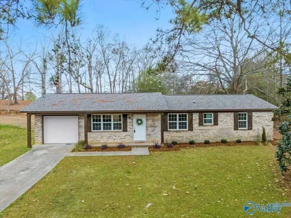 108 Auburn Ave, Albertville, AL 35951