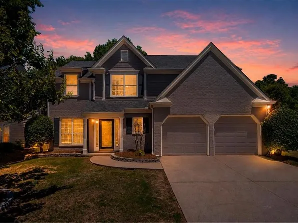 2410 Lunetta Ln, Alpharetta, GA 30004