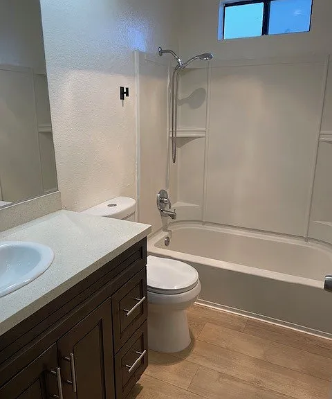 616 N Kenwood St #14 — Photo 10