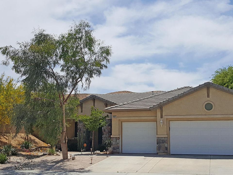 2nd image of 3922 Grandview Dr