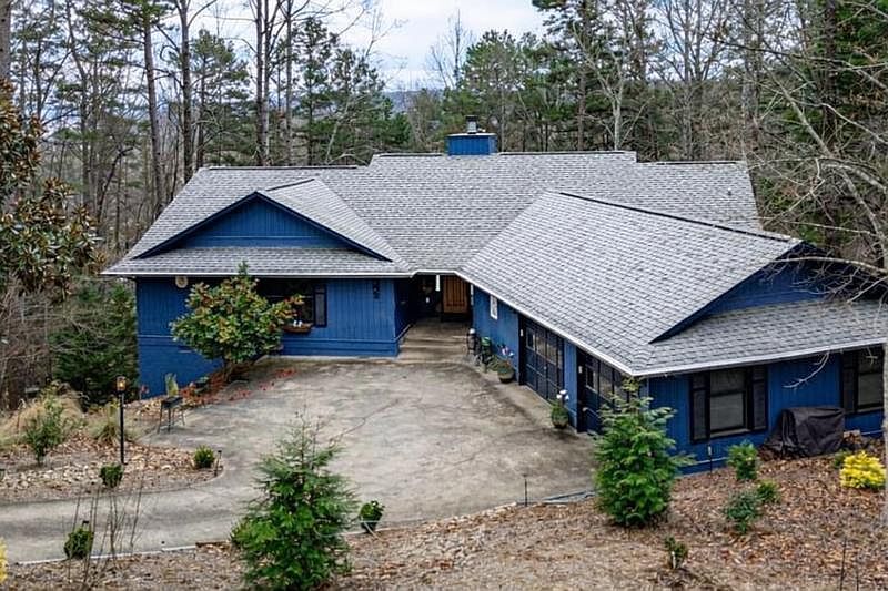 1st image of 3 Maritime Dr