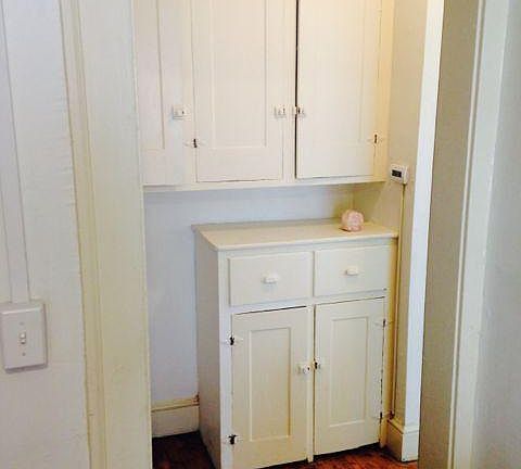 4th image of 1411 W 112th St APT 11