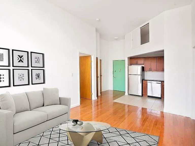203 Rivington St #3V — Photo 3
