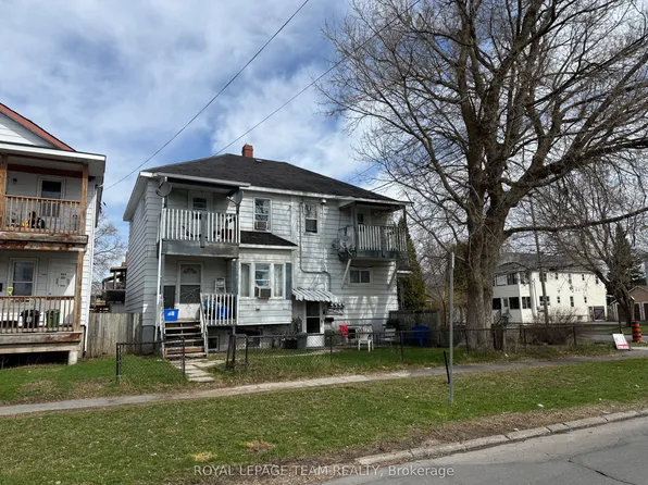 300 Saint Felix St, Cornwall, ON K6H 5A6