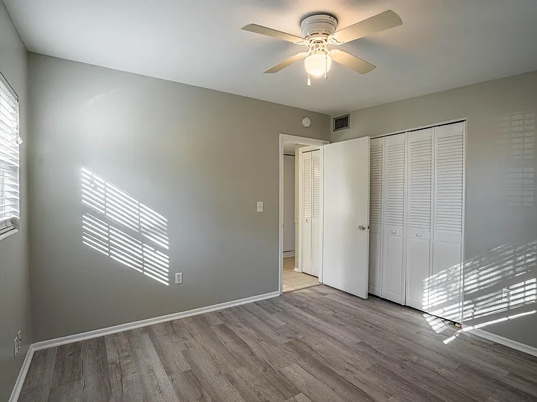 3007 Willow Ave — Photo 17