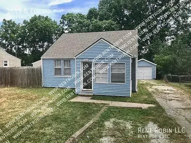 3645 N Euclid Ave — Photo 2