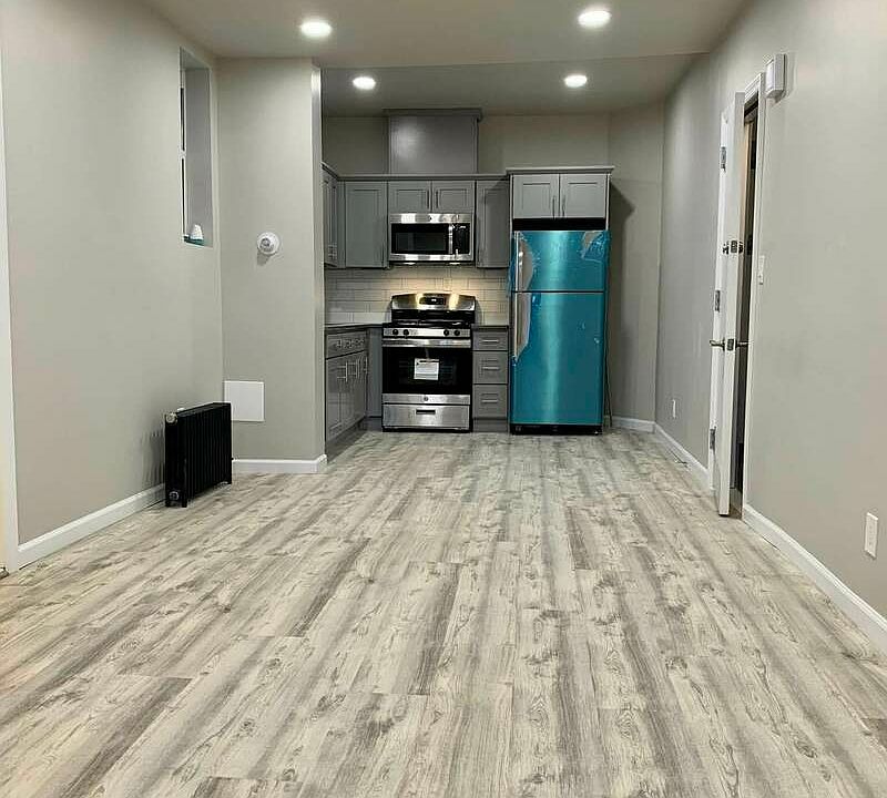1st image of 8214 13th Ave #2