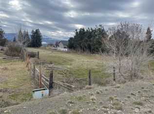 56 S South Union Ave E, East Wenatchee, WA 98802