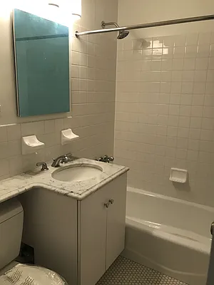 Rented by Metropolis Real Estate of Manhattan | media 12