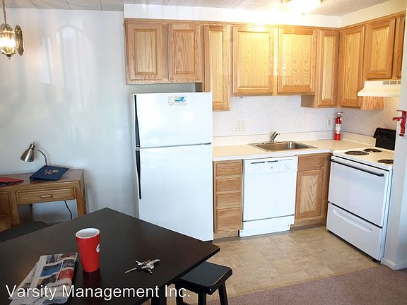 4th image of 543 Church St APT 07