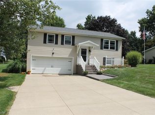 2475 Ruble Dr, Wooster, OH 44691