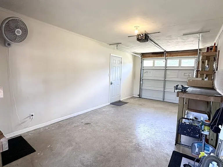 509 Bowling Green Ct — Photo 24