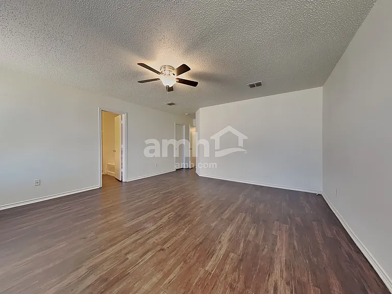 1637 Baxter Springs Dr — Photo 9
