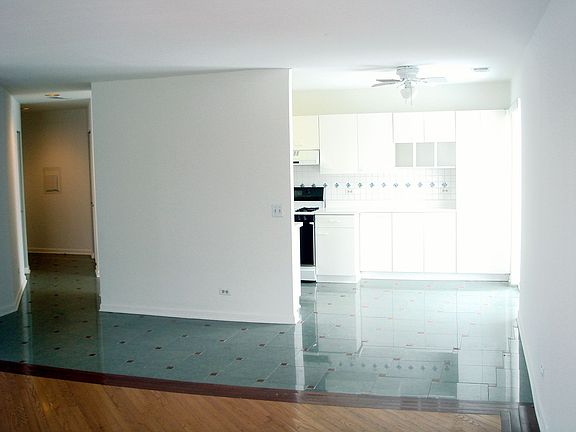 Dining/Kitchen
