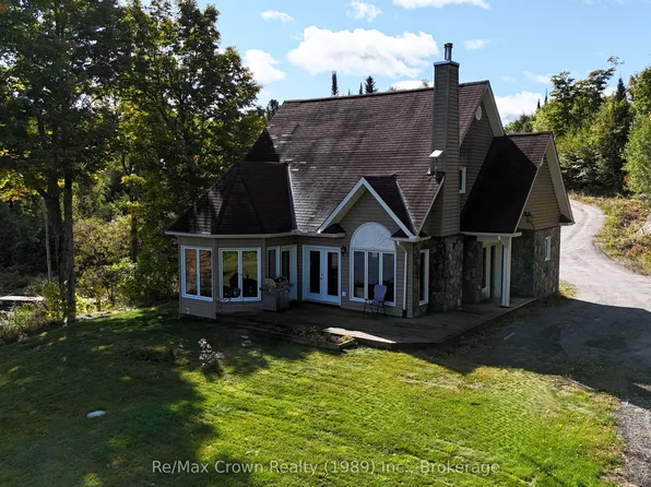 130B Barrett Rd, Nipissing, ON P0H 1Z0