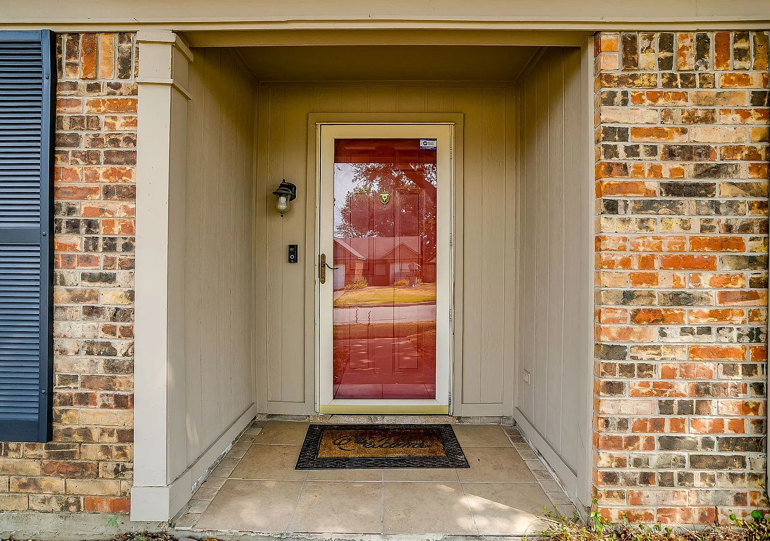 Amazing 3 Bedroom, 2 Bath Home in Keller ISD Ready for New Tenants-76137 — Photo 3