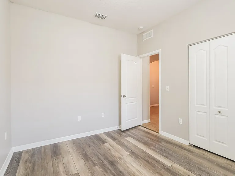 6353 Twin Bridges Dr — Photo 13