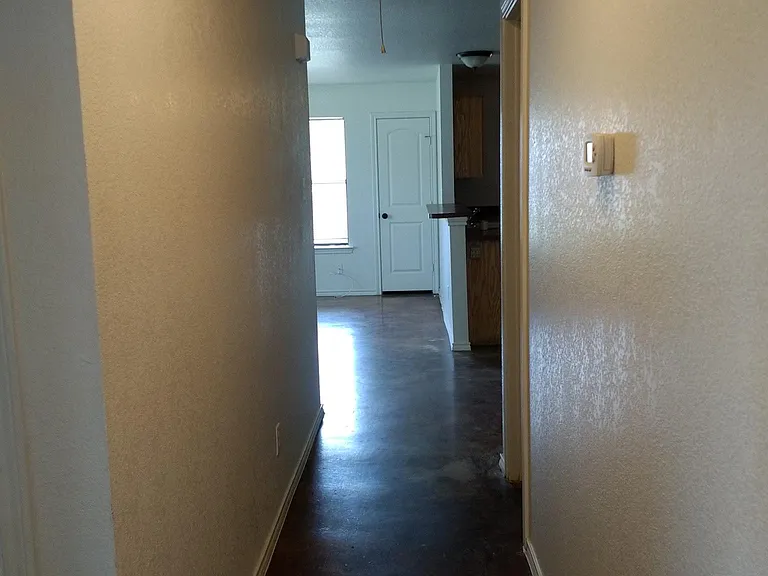 8126 Doreen Ave — Photo 12