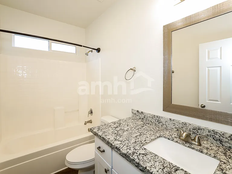 2215 Eagle Greens Dr — Photo 14