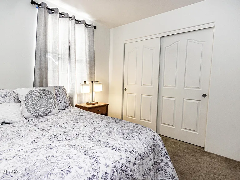 4830 S Vallecano Dr — Photo 37