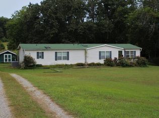 352 Brakebill Rd, Vonore, TN 37885