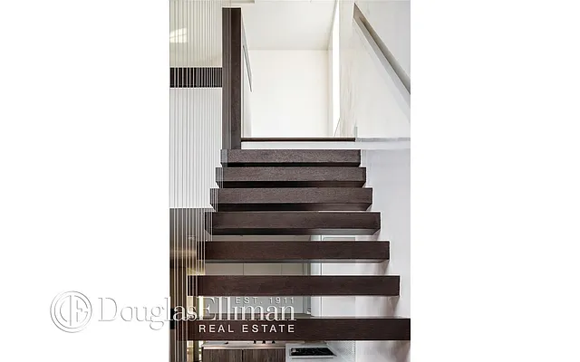 Sold by Douglas Elliman | media 20