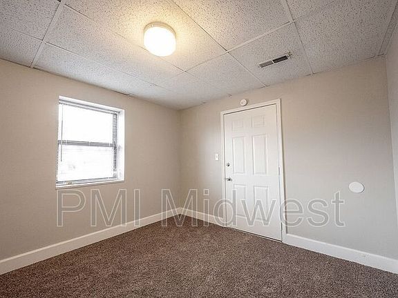 4th image of 2060 N Delaware St APT 4