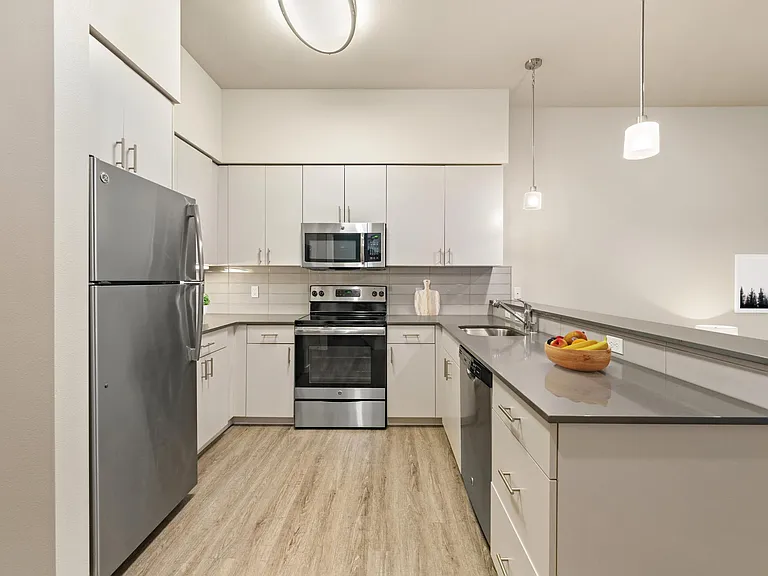 Core83 Apartments — Photo 17