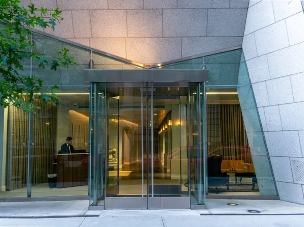 35 West 15th Street image 18 of 18