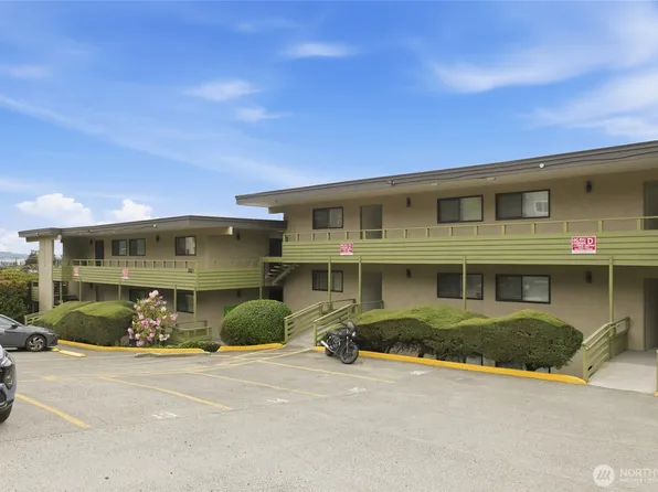 2820 15th Avenue W, Seattle, WA 98119