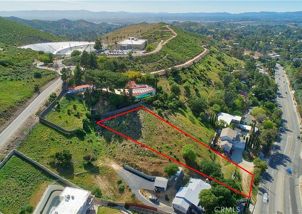 1st image of 0 Sunland Blvd #64